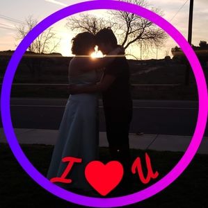 Meet your Posher, Deborah